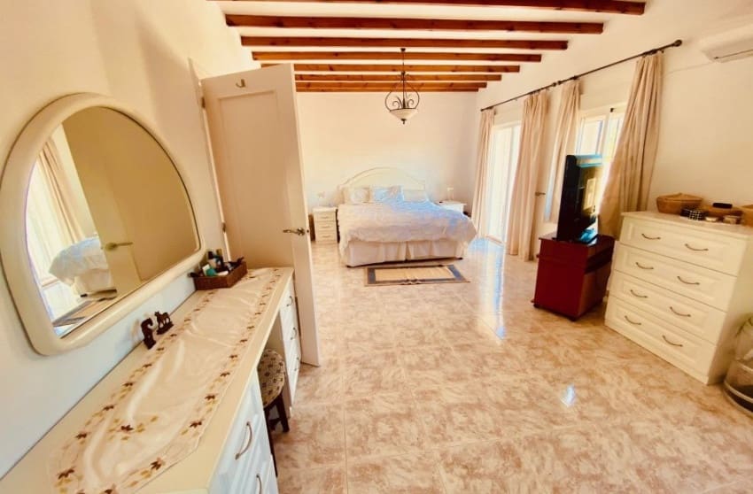 5 camera da letto Villa in vendita in El Canton con piscina garage - 449.000 € (Rif: 10094294)