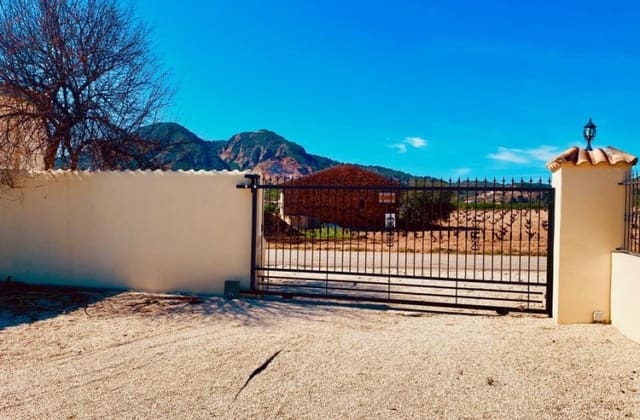 5 quarto Moradia para venda em El Cantón, Abanilla com piscina garagem - 449 000 € (Ref: 10094294)