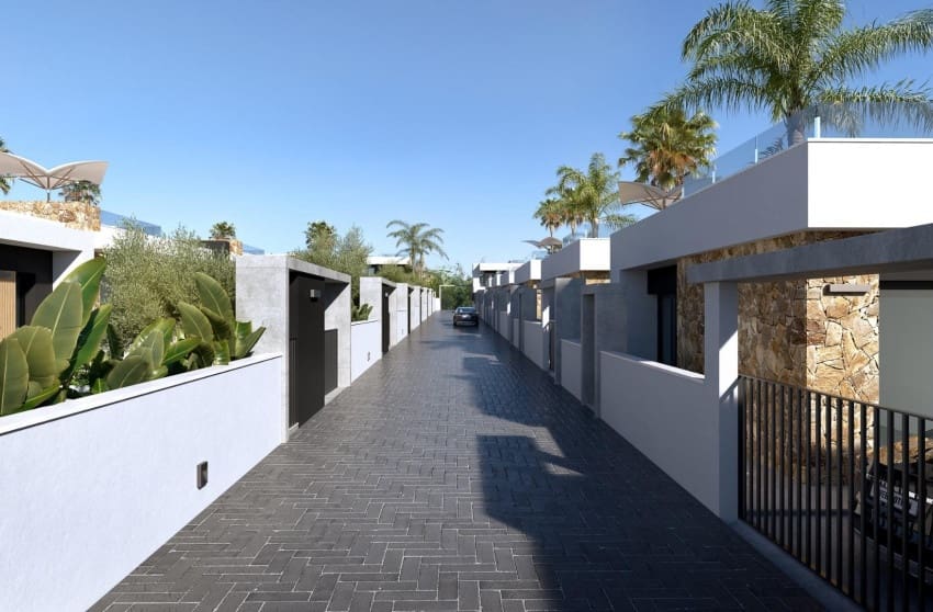 4 slaapkamer Villa te koop in Ciudad Quesada met zwembad garage - € 799.000 (Ref: 10171762)