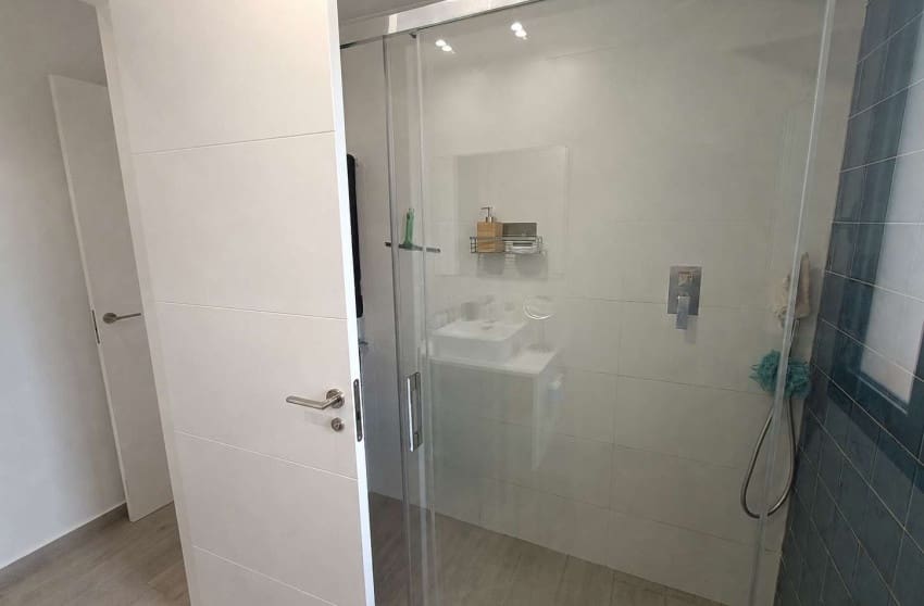 Apartamento de 3 habitaciones en San Miguel de Salinas en venta con piscina - 259.999 € (Ref: 10171764)