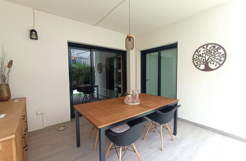 Apartamento de 3 habitaciones en San Miguel de Salinas en venta con piscina - 259.999 € (Ref: 10171764)