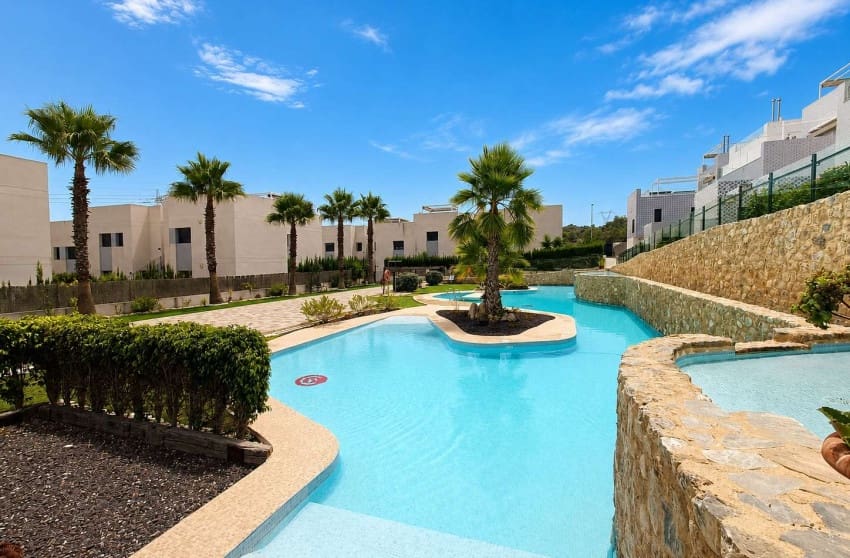 Apartamento de 3 habitaciones en San Miguel de Salinas en venta con piscina - 259.999 € (Ref: 10171764)