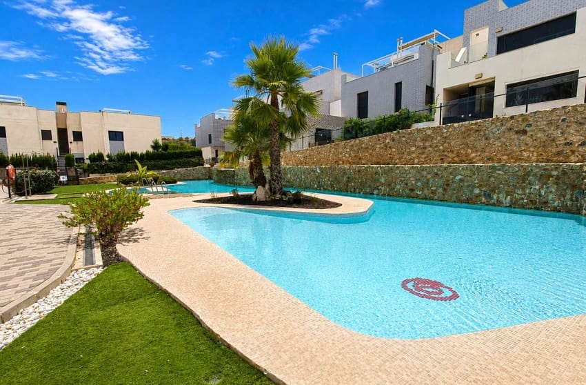 Apartamento de 3 habitaciones en San Miguel de Salinas en venta con piscina - 259.999 € (Ref: 10171764)