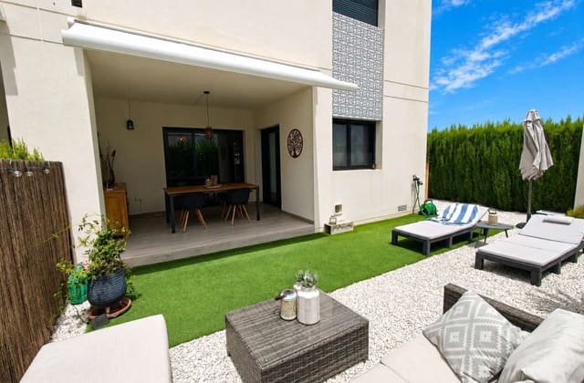 Apartamento de 3 habitaciones en San Miguel de Salinas en venta con piscina - 259.999 € (Ref: 10171764)