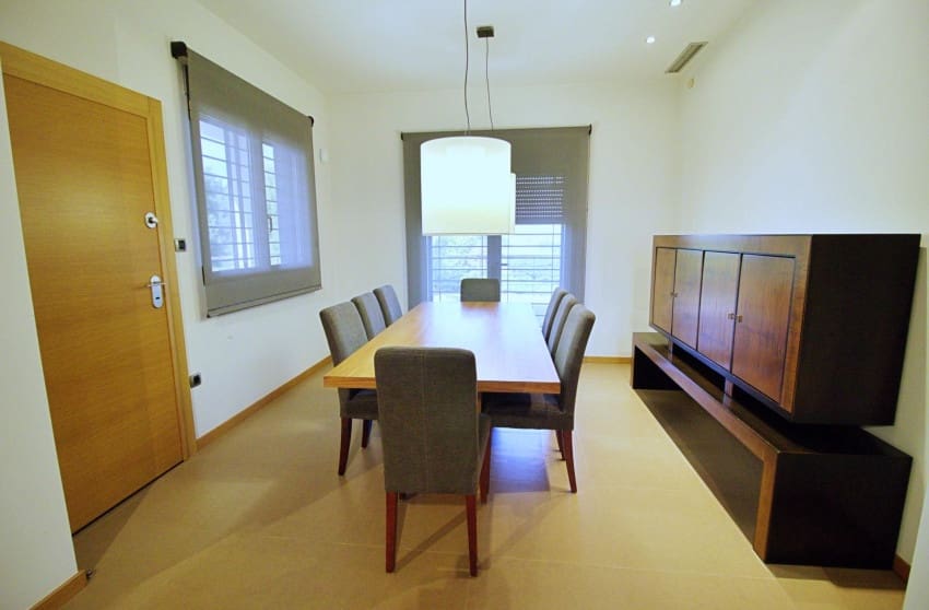4 bedroom Villa for sale in Elche / Elx with pool - € 814,800 (Ref: 10171765)