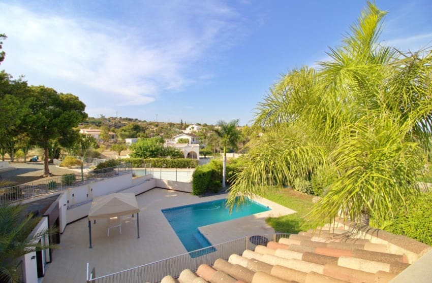4 bedroom Villa for sale in Elche / Elx with pool - € 814,800 (Ref: 10171765)