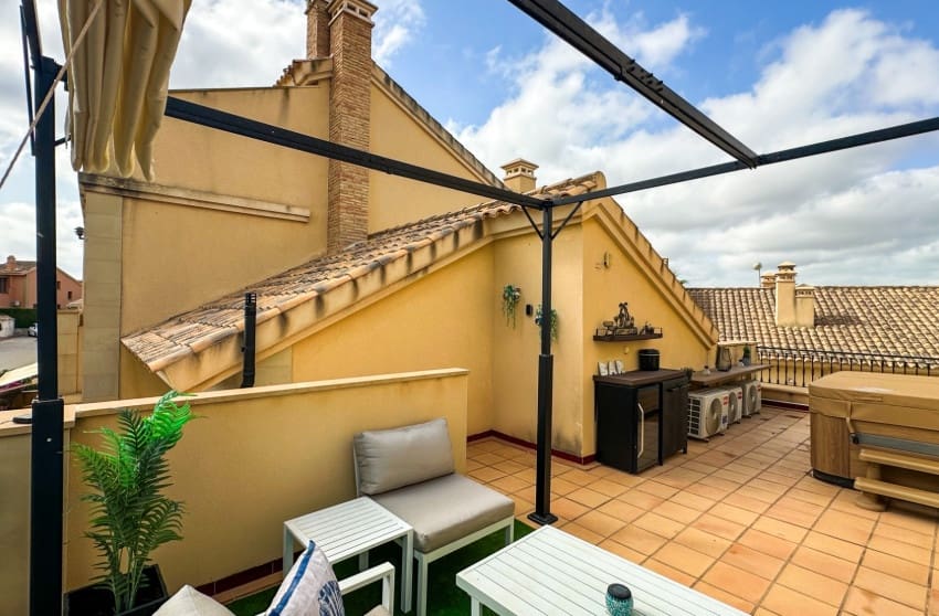 2 slaapkamer Huis te koop in Algorfa met zwembad garage - € 239.950 (Ref: 10171767)