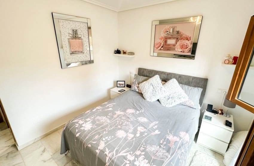 2 slaapkamer Huis te koop in Algorfa met zwembad garage - € 239.950 (Ref: 10171767)