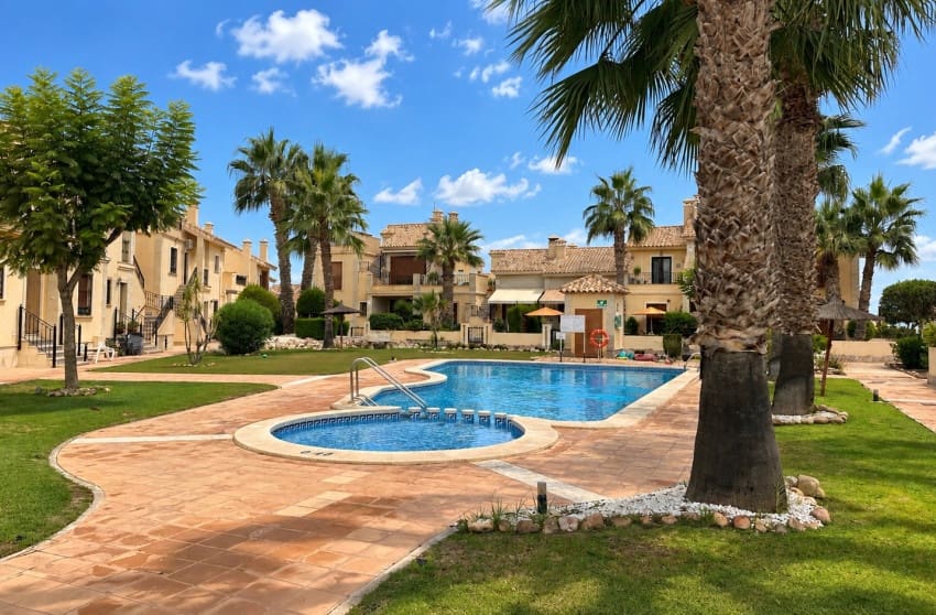 2 slaapkamer Huis te koop in Algorfa met zwembad garage - € 239.950 (Ref: 10171767)