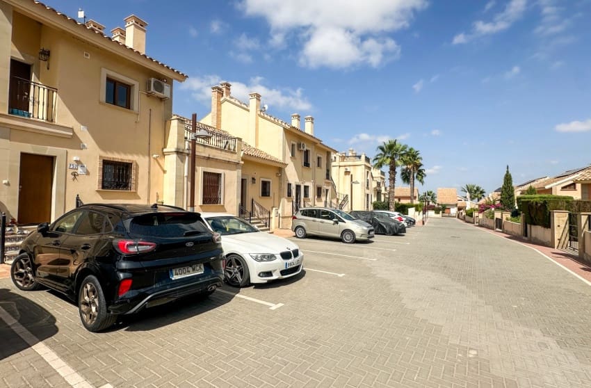 2 slaapkamer Huis te koop in Algorfa met zwembad garage - € 239.950 (Ref: 10171767)