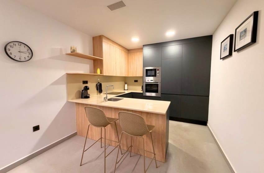 Apartamento de 2 habitaciones en Lo Crispin en venta con piscina - 215.000 € (Ref: 10171768)