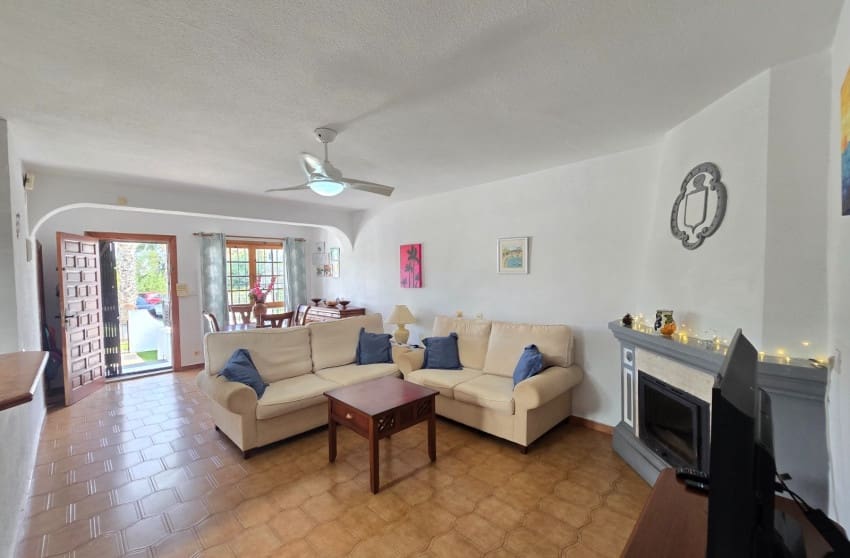 2 soverom Hus til salgs i Villamartin med svømmebasseng - € 210 000 (Ref: 10171769)