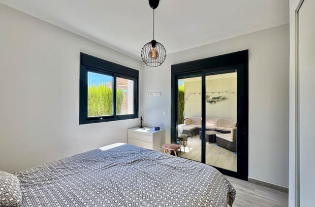 2 slaapkamer Appartement te koop in San Miguel de Salinas met zwembad - € 220.000 (Ref: 10171771)