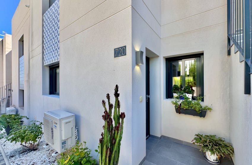 2 slaapkamer Appartement te koop in San Miguel de Salinas met zwembad - € 220.000 (Ref: 10171771)