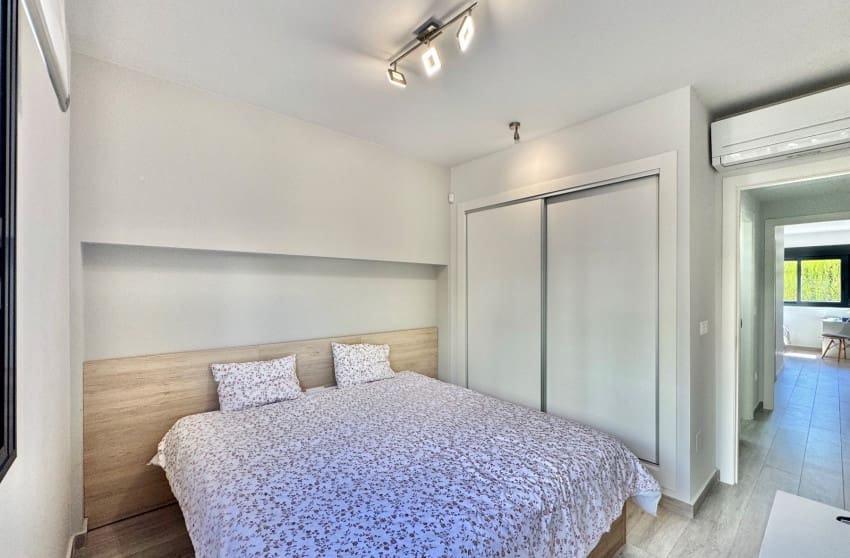2 slaapkamer Appartement te koop in San Miguel de Salinas met zwembad - € 220.000 (Ref: 10171771)