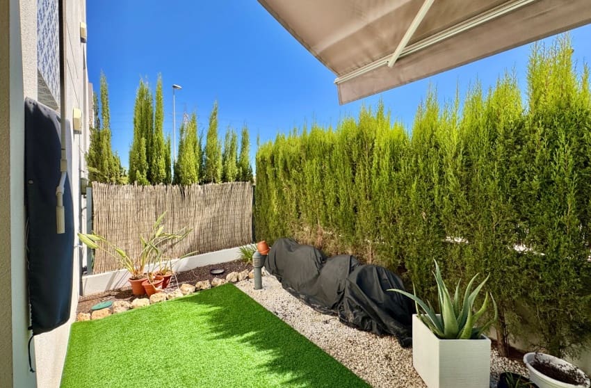 2 slaapkamer Appartement te koop in San Miguel de Salinas met zwembad - € 220.000 (Ref: 10171771)