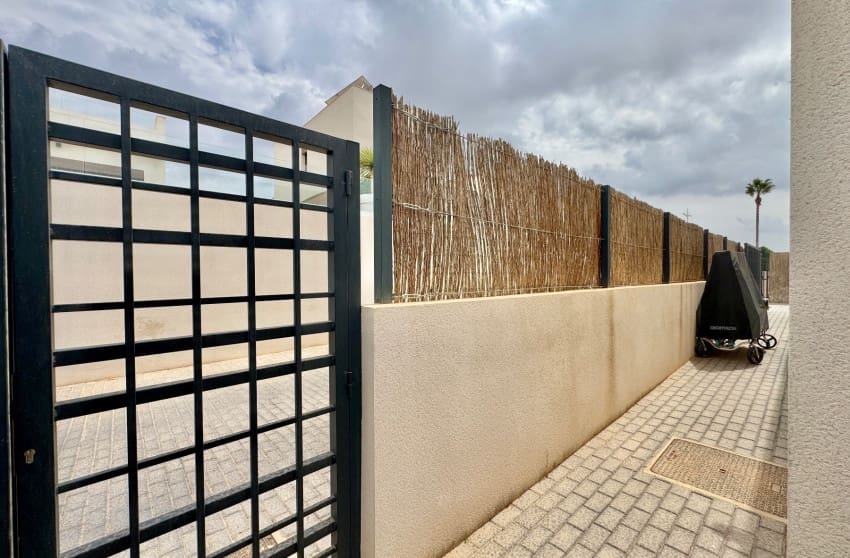 3 quarto Moradia para venda em Algorfa com piscina - 620 000 € (Ref: 10171772)