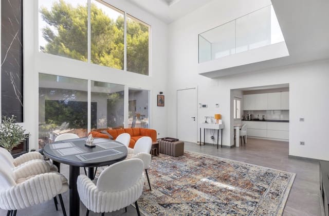 6 soverom Villa til salgs i Los Balcones - Los Altos, Torrevieja med svømmebasseng garasje - € 849 000 (Ref: 10171773)