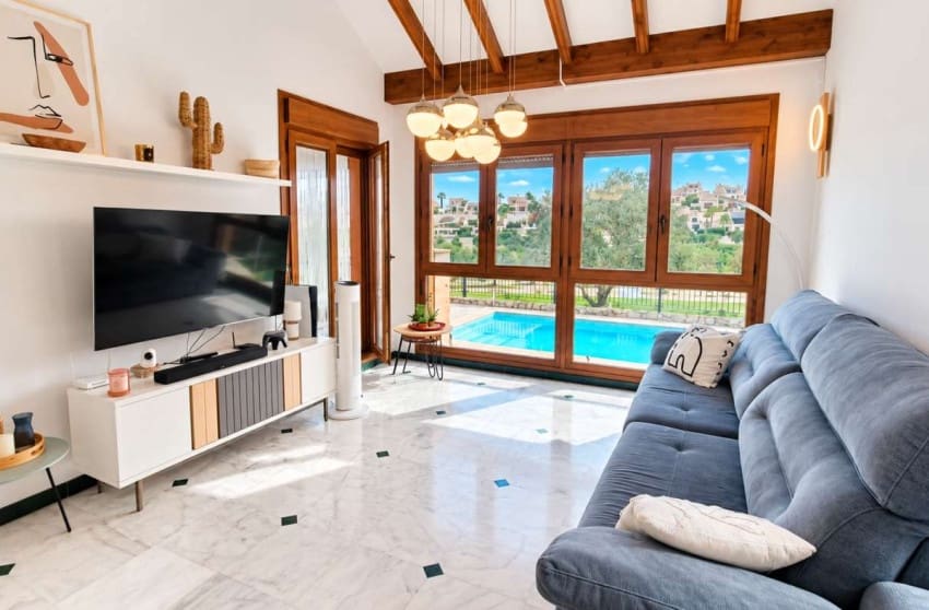 3 bedroom Villa for sale in Algorfa with pool garage - € 479,000 (Ref: 10171774)