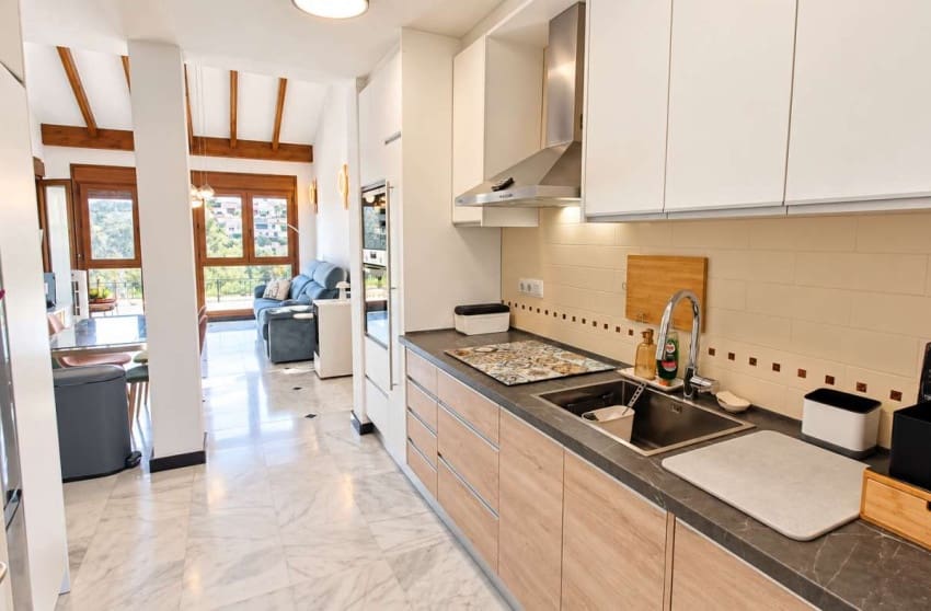3 bedroom Villa for sale in Algorfa with pool garage - € 479,000 (Ref: 10171774)