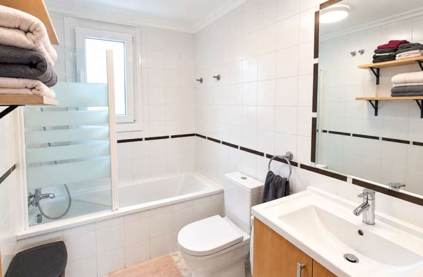 3 bedroom Villa for sale in Algorfa with pool garage - € 479,000 (Ref: 10171774)