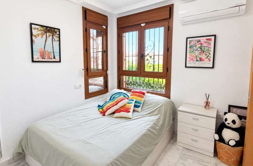3 bedroom Villa for sale in Algorfa with pool garage - € 479,000 (Ref: 10171774)