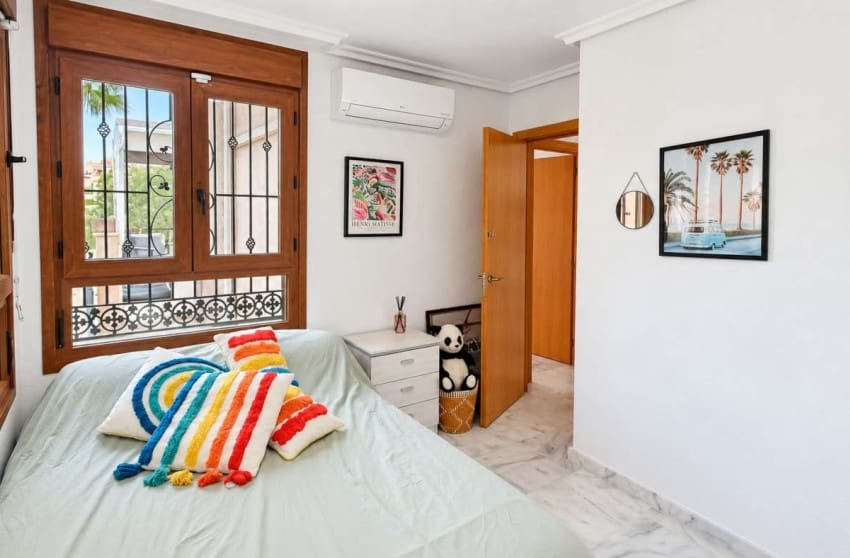 3 bedroom Villa for sale in Algorfa with pool garage - € 479,000 (Ref: 10171774)