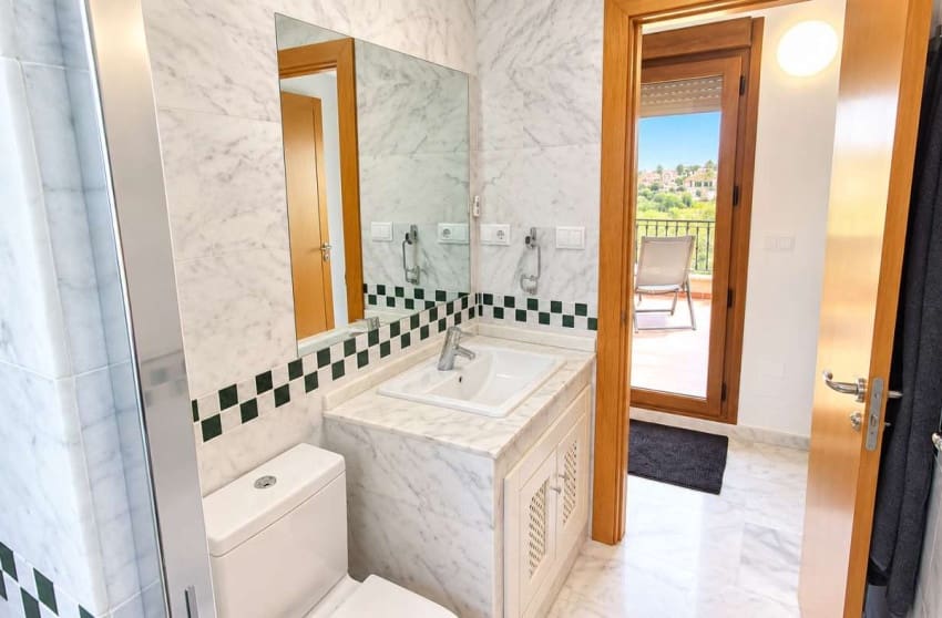 3 bedroom Villa for sale in Algorfa with pool garage - € 479,000 (Ref: 10171774)