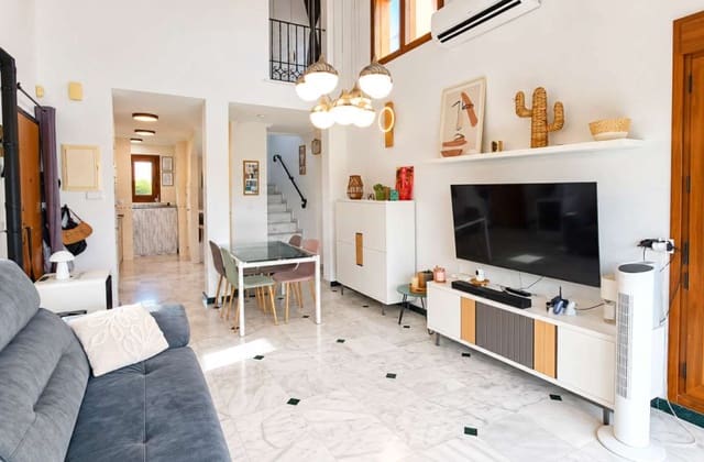 3 bedroom Villa for sale in Algorfa with pool garage - € 479,000 (Ref: 10171774)