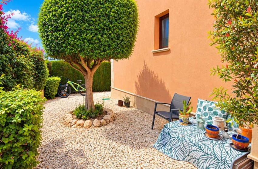 3 bedroom Villa for sale in Algorfa with pool garage - € 479,000 (Ref: 10171774)