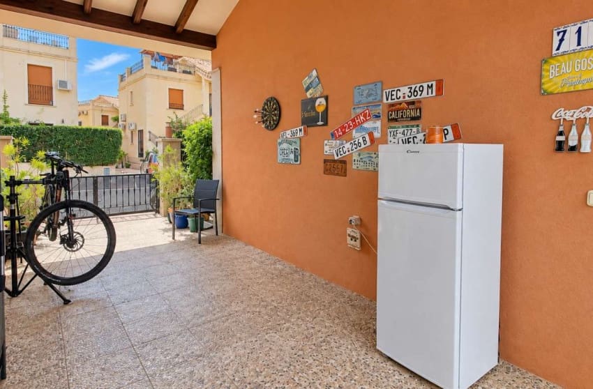 3 bedroom Villa for sale in Algorfa with pool garage - € 479,000 (Ref: 10171774)