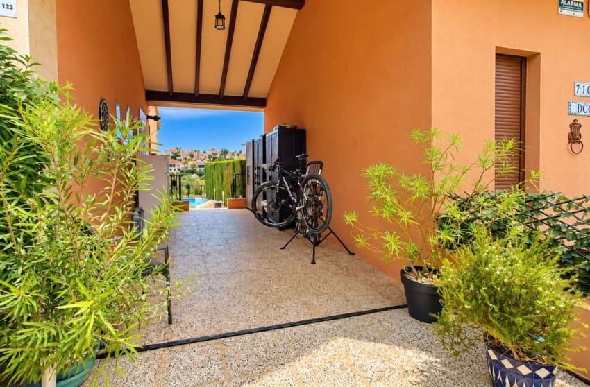 3 bedroom Villa for sale in Algorfa with pool garage - € 479,000 (Ref: 10171774)