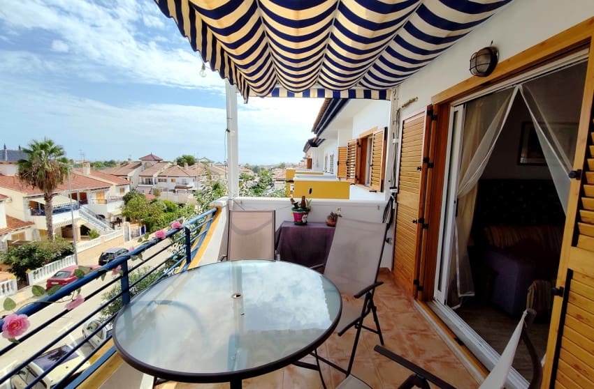 2 bedroom Penthouse for sale in Pilar de la Horadada with pool - € 199,000 (Ref: 10171778)