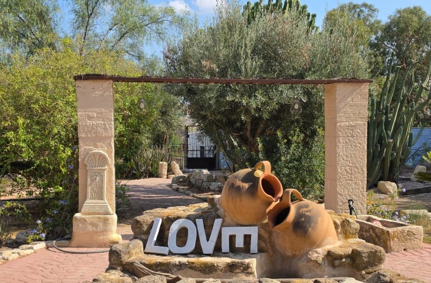 6 soveværelse Finca/Landehus til salg i Elche / Elx med swimmingpool garage - € 850.000 (Ref: 10171779)