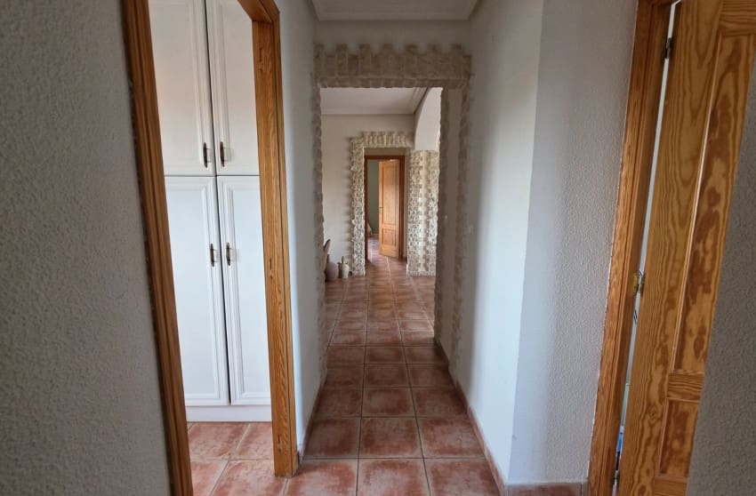 6 soveværelse Finca/Landehus til salg i Elche / Elx med swimmingpool garage - € 850.000 (Ref: 10171779)