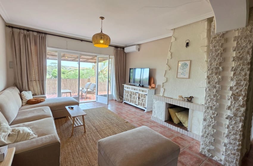 6 soveværelse Finca/Landehus til salg i Elche / Elx med swimmingpool garage - € 850.000 (Ref: 10171779)