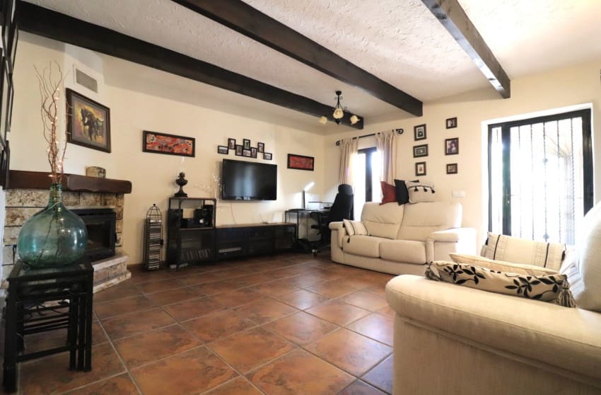 4 soverom Finca/Herregård til salgs i Albatera med garasje - € 299 950 (Ref: 10171780)