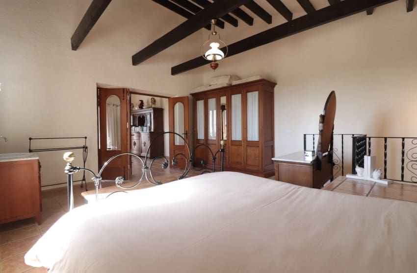 4 soverom Finca/Herregård til salgs i Albatera med garasje - € 299 950 (Ref: 10171780)