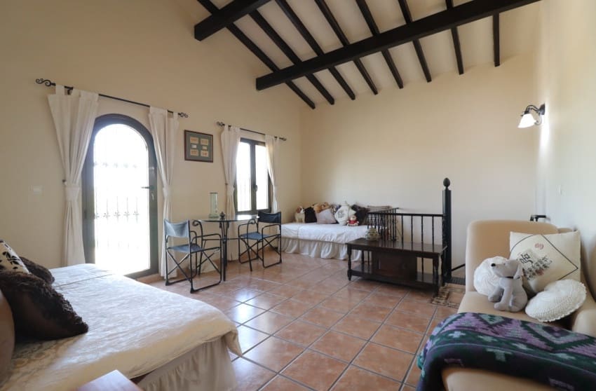 4 soverom Finca/Herregård til salgs i Albatera med garasje - € 299 950 (Ref: 10171780)