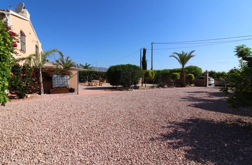 4 soverom Finca/Herregård til salgs i Albatera med garasje - € 299 950 (Ref: 10171780)
