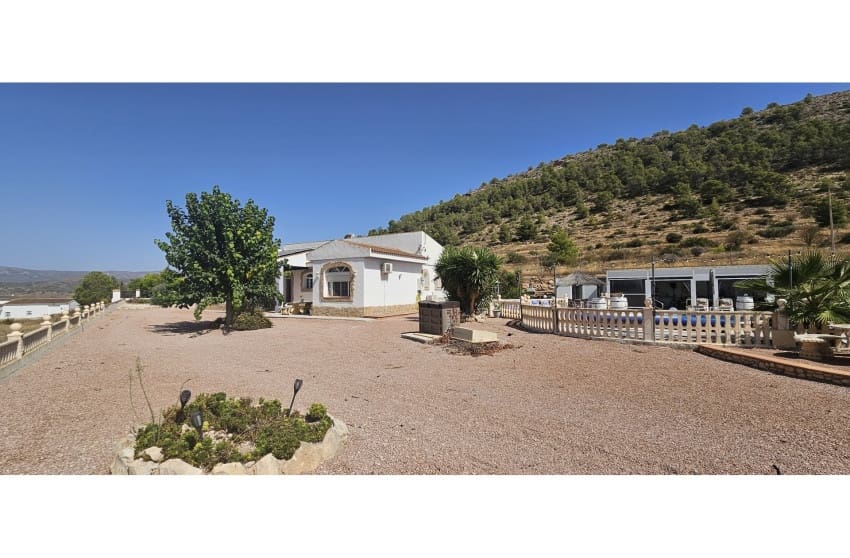4 slaapkamer Finca/Landhuis te koop in Monovar / Monover met zwembad - € 499.950 (Ref: 10171781)