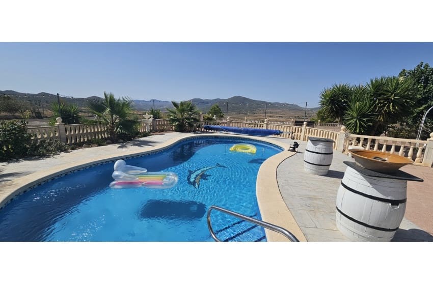 4 slaapkamer Finca/Landhuis te koop in Monovar / Monover met zwembad - € 499.950 (Ref: 10171781)