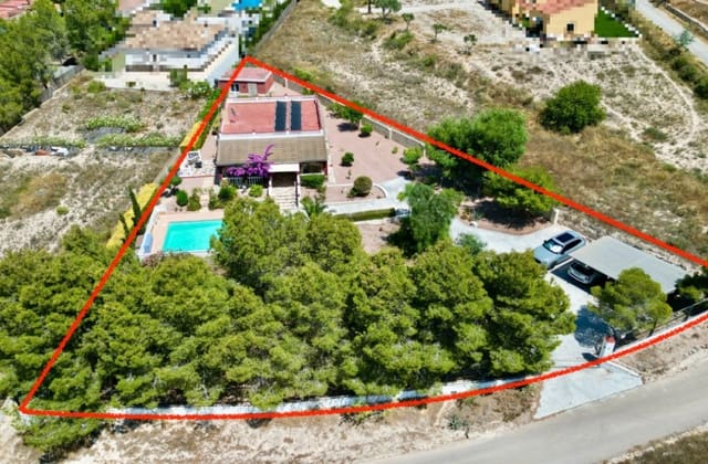 4 Zimmer Villa zu verkaufen in Hondón de los Frailes mit Pool Garage - 339.950 € (Ref: 10171782)