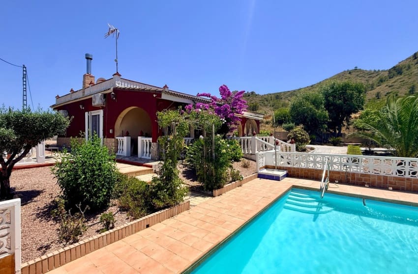 4 sypialnia Willa na sprzedaż w Hondon de los Frailes z basenem garażem - 339 950 € (Ref: 10171782)