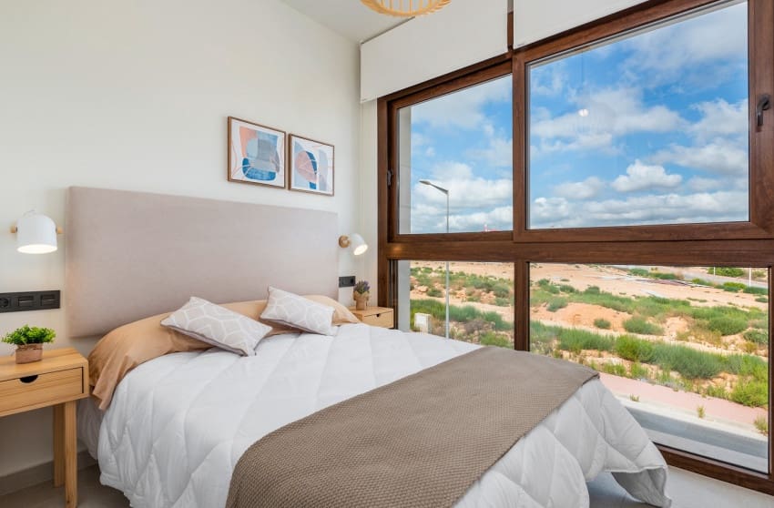 2 soverom Leilighet til salgs i Torrevieja med svømmebasseng garasje - € 300 000 (Ref: 10172785)