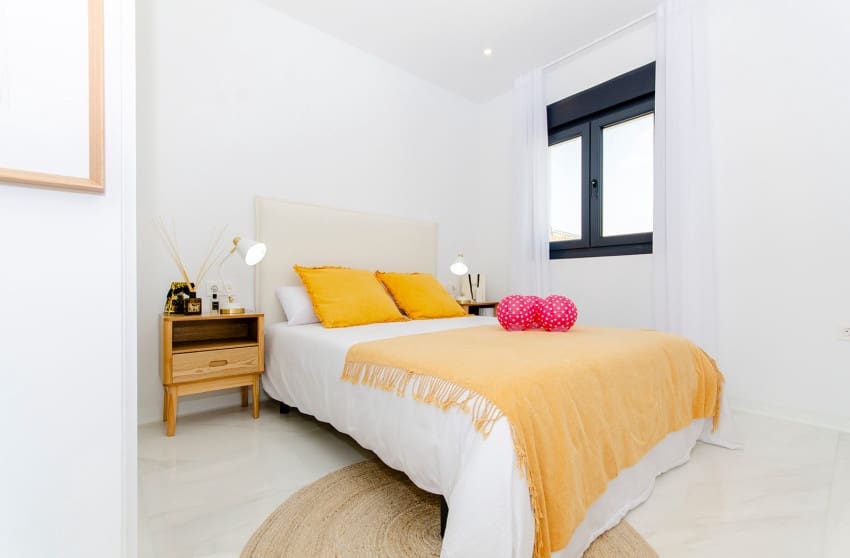 Casa de 3 habitaciones en Entre Naranjos en venta con piscina - 395.000 € (Ref: 10172948)