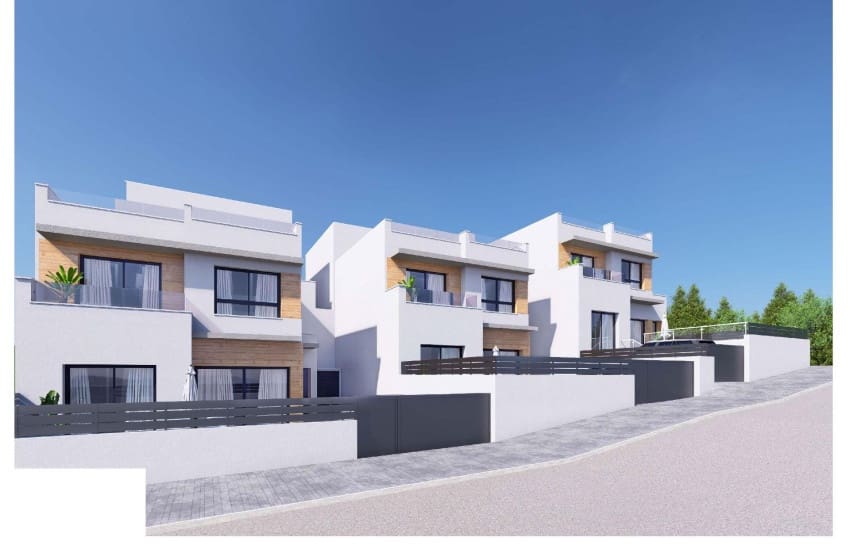 3 slaapkamer Villa te koop in Benijofar met zwembad - € 465.000 (Ref: 10172954)
