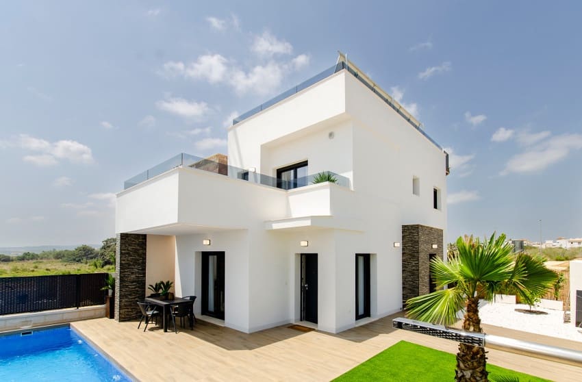 3 bedroom Villa for sale in Entre Naranjos with pool - € 469,000 (Ref: 10172955)