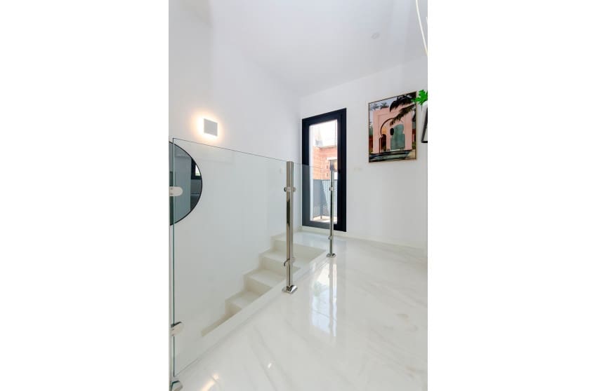 3 bedroom Villa for sale in Entre Naranjos with pool - € 469,000 (Ref: 10172955)
