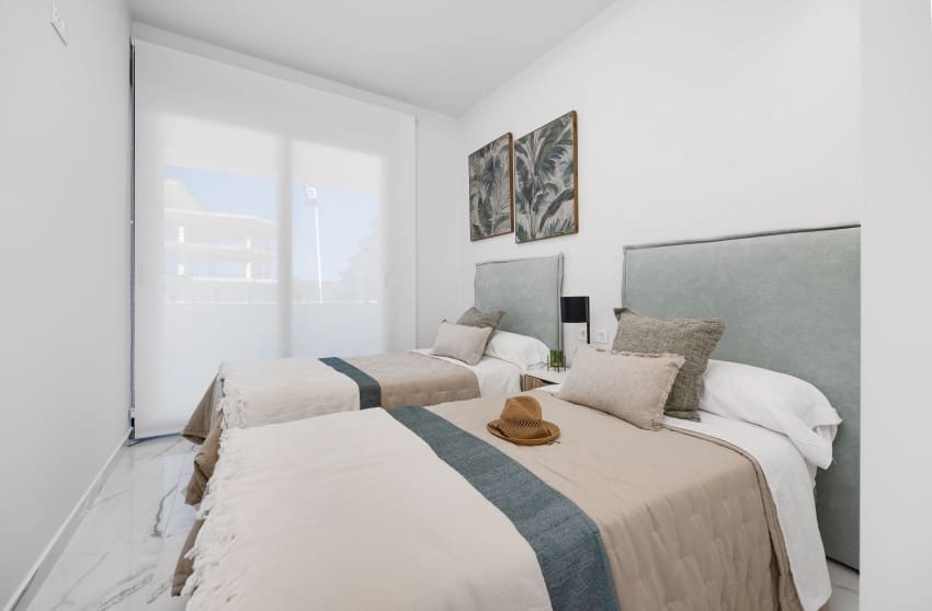 2 slaapkamer Appartement te koop in San Miguel de Salinas met zwembad - € 244.000 (Ref: 10172960)